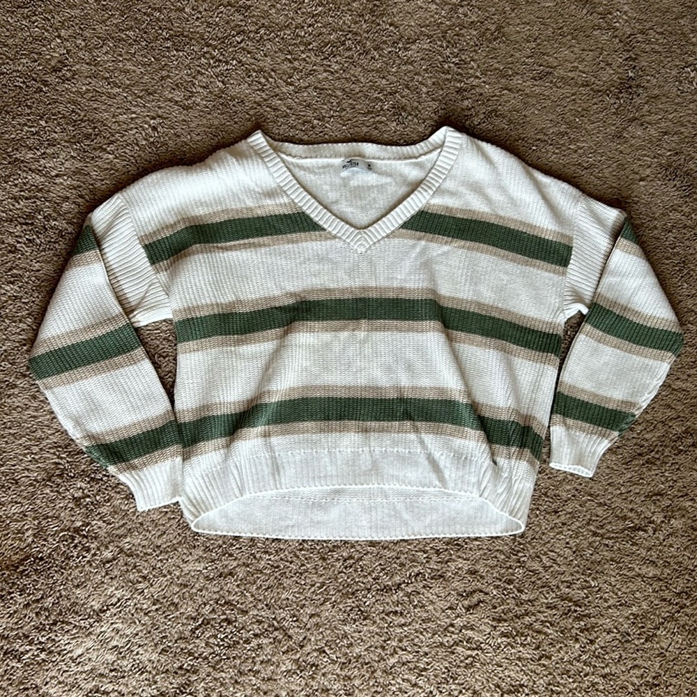 Hollister Sweater